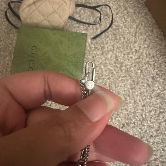 Gucci - Picture 6 of 8